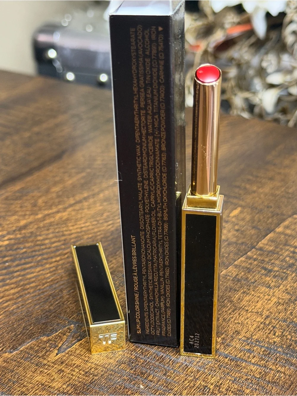 16 Scarlet Rouge-Tom Ford Slim Shine Lipstick
